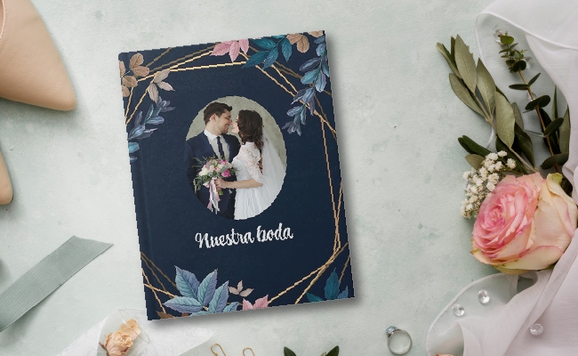 Photobook VERTI 26x20 cm a solo $ 74.000 | FotoFoto Colombia